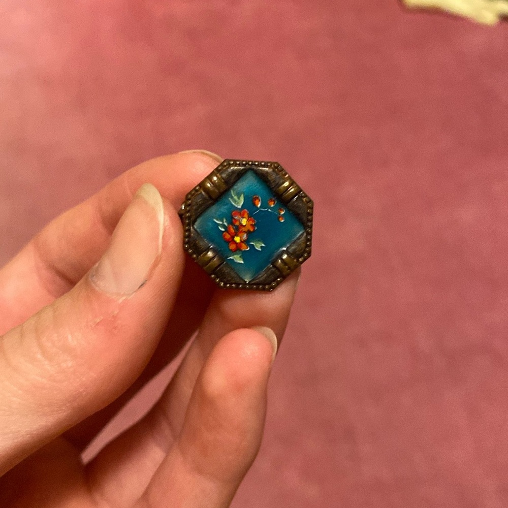 Vintage Floral Brooches and Pins
